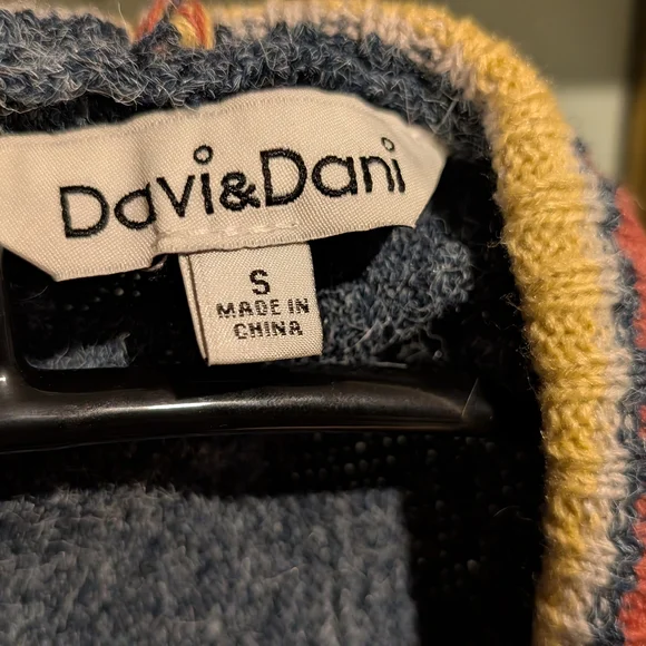 DAVI & DANI Blue and Red Fringe Cardigan - Picture 8 of 8